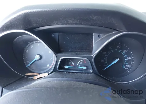 2014 Ford Focus Se z USA, uszkodzony, nr VIN 1FADP3F23EL238590